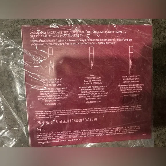 Mary Kay Womens fragrance set limited edition - Picture 3 of 3